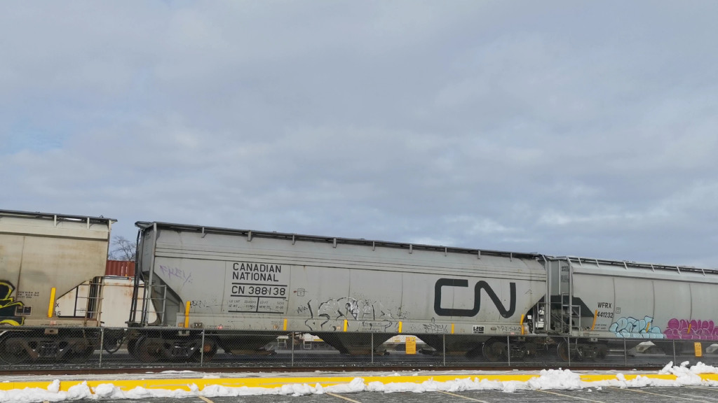 CN 388138